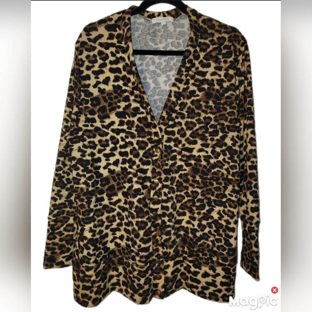 Amaryllis Soft Knit Animal Print Longsleeve Cardigan Sweater Size XL